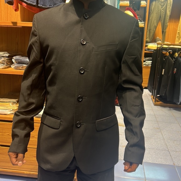 Blazer M size - Picture 2 of 6